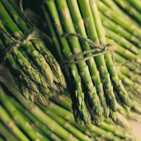 Springtime Asparagus Pizza